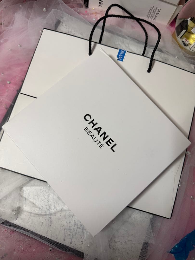 シャネル CHANEL ゴ―ルドスタンドミラー海外限定