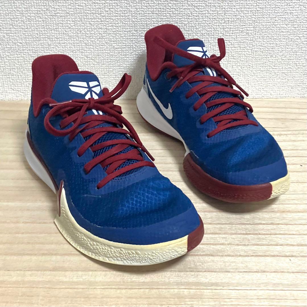 美品 NIKE KOBE MAMBA FOCUS ブルー 25.5cm