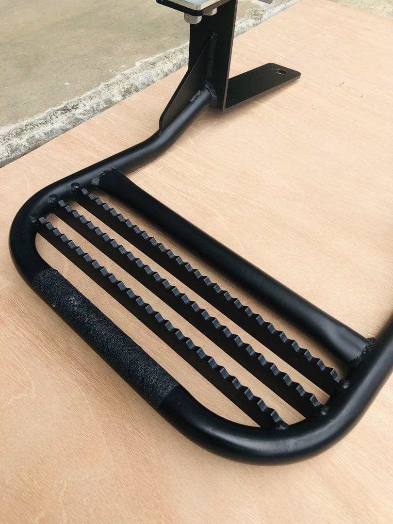 【sanconsan】JB23サイドステップ（運転席用）アピオ「ゲジゲジ君 Amazon.co.jp: 【APIO】【アピオ】スズキジムニー JB23用 サイド