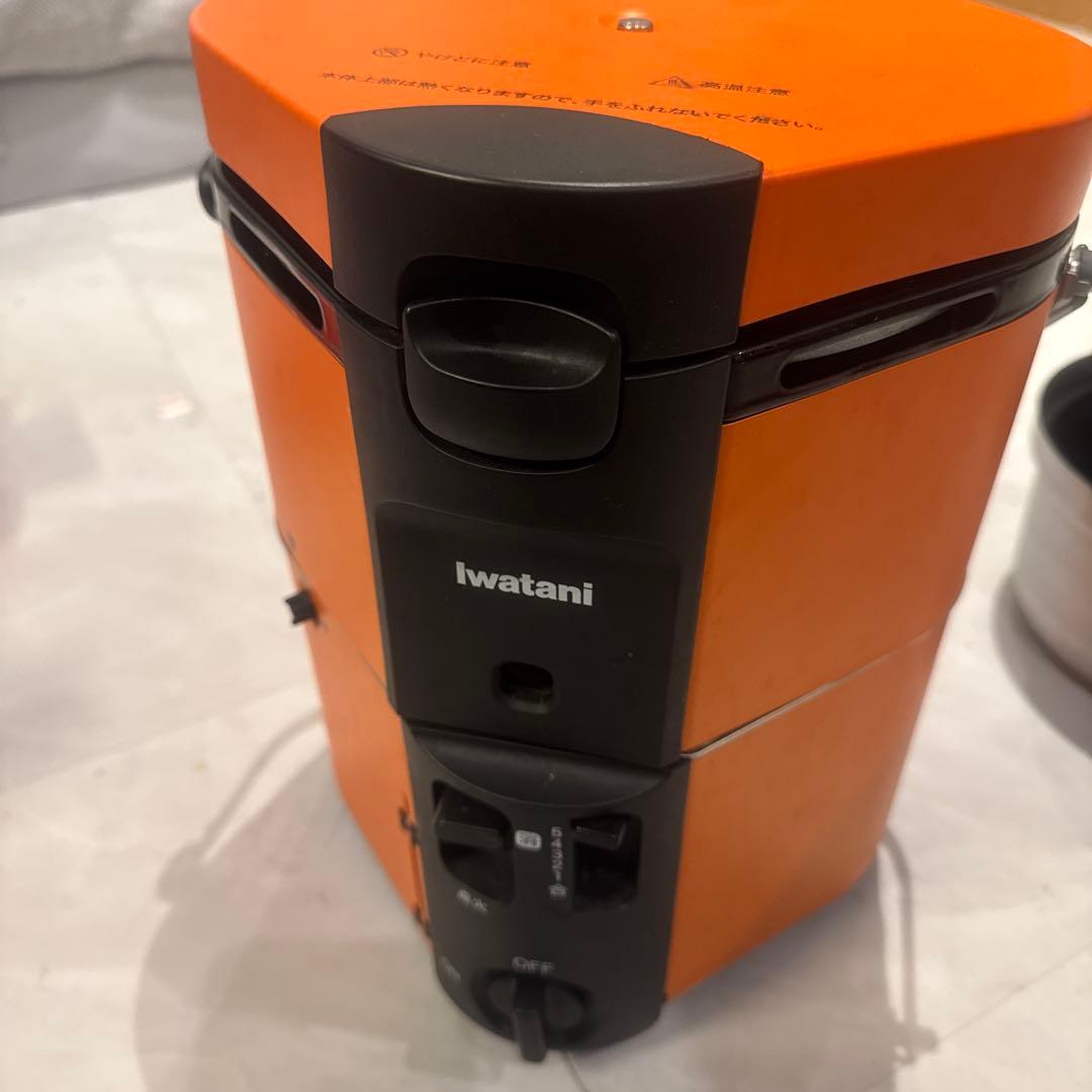IwatanI ガス炊飯器 HAN-go アウトドア・防災対策！おまけ イワタニ、カセットガス式の炊飯器「HAN-go」発売。アウトドアや災害