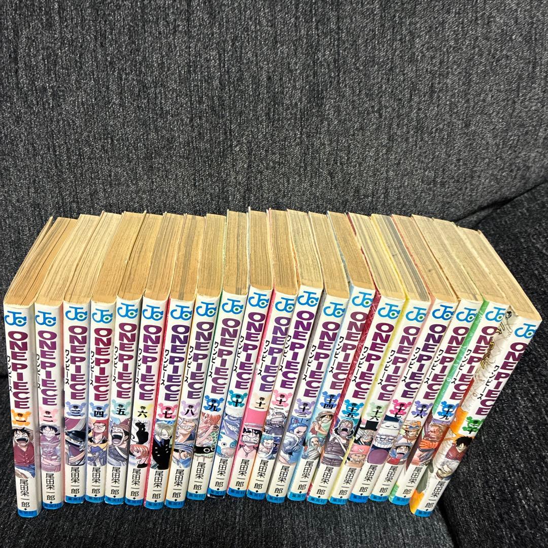 ONE PIECE 1〜106➕WANTEDほぼ初版(1巻のみ2刷) - メルカリ
