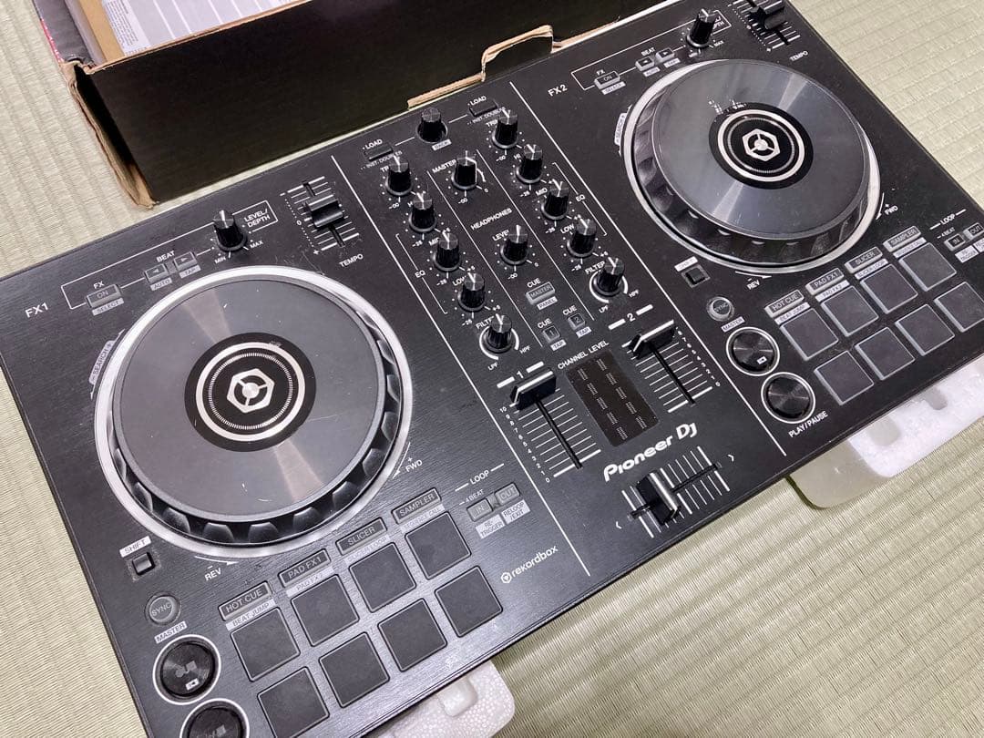【まなと】Pioneer DJ DDJ-RB 中古 動作確認済 rekordbox dj専用の大人気コントローラーDDJ-RBの中古品です！