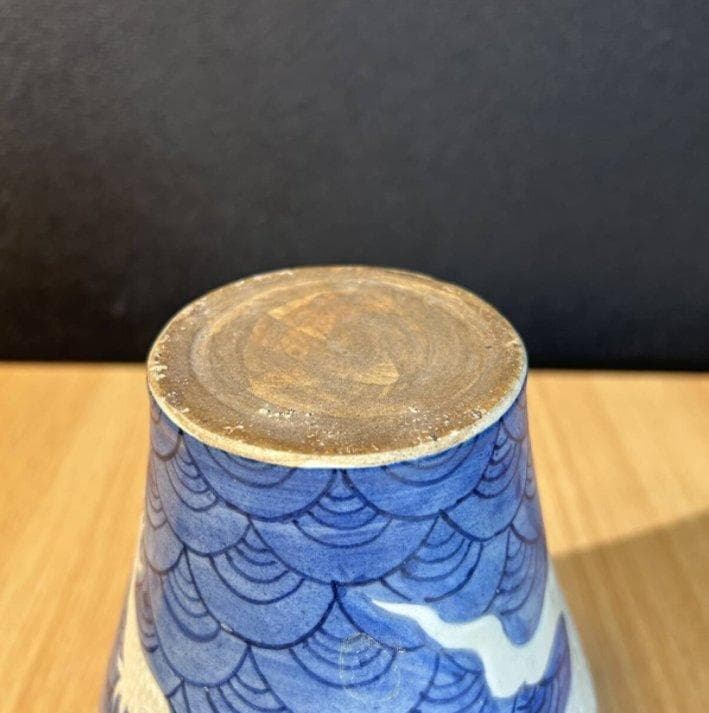 S8025 大明宣徳年製銘 明宣徳時代 中国骨董 青花 浮彫白