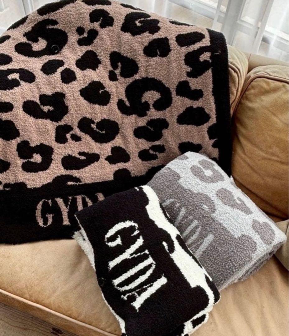 こまさん専用　GYDA ヒョウ柄　ブランケット　ノベルティ 2026年最新】gyda ブランケットの人気アイテム - メルカリ