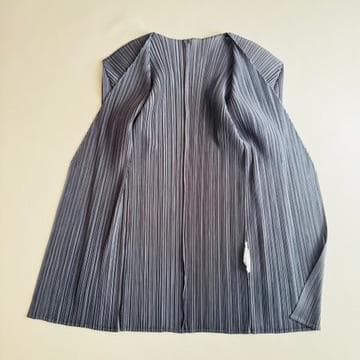 美品✨プリーツプリーズ イッセイミヤケ 長袖カーディガン グレー 3 L