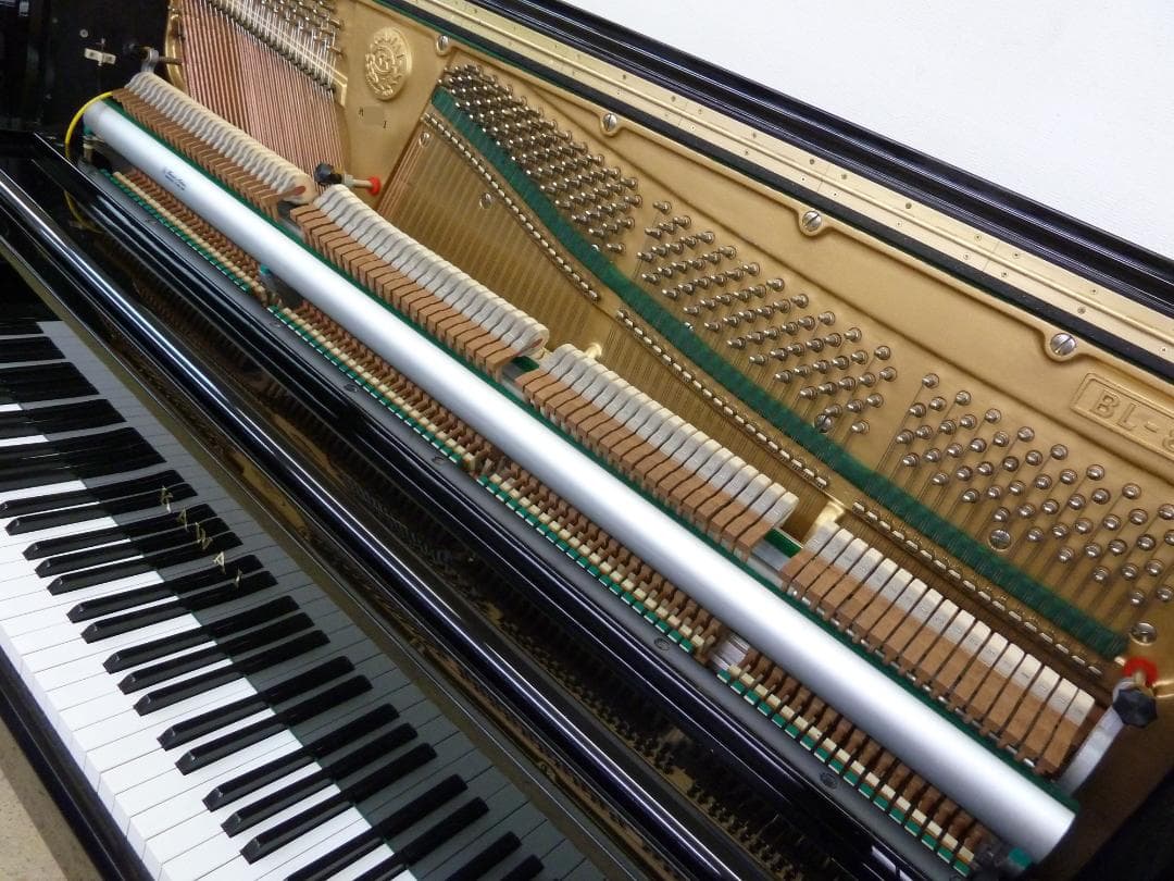 専門店整備済☆カワイ☆KAWAI☆BL82☆最上級モデル☆サイレント付