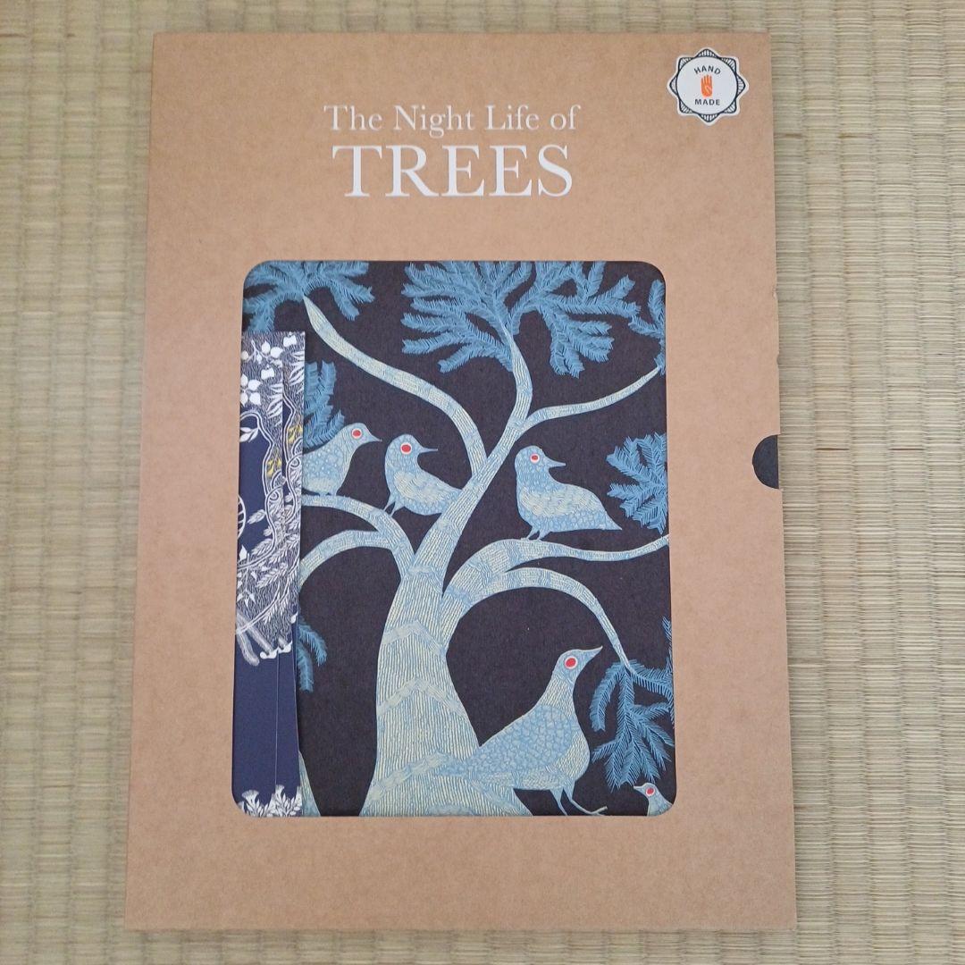 タラブックス　ハンドメイド　夜の木　英語版　TREES　新品　絵本　インド　版画 タラブックス「夜の木」英語版「The Night Life of Trees」販売のご