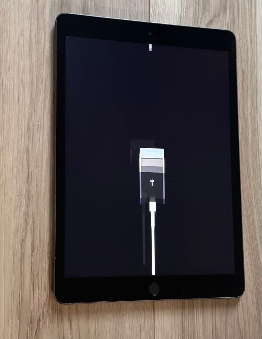 iPad（第9世代） Wi-Fi 64GB スペースグレイ (ジャンク) - メルカリ