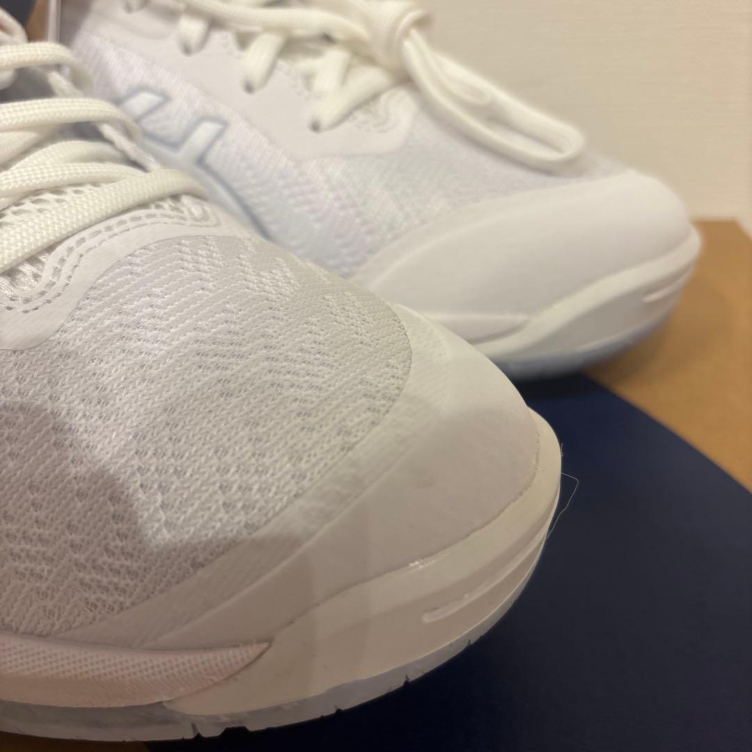 asics バッシュGELBURST 27.5cm 新品未使用