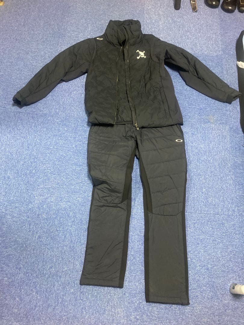 ゴルフ　2025年　セットアップ　冬用　オークリー 冬のゴルフシーンで大活躍の抗ウイルス素材「nano-guard」採用！感染