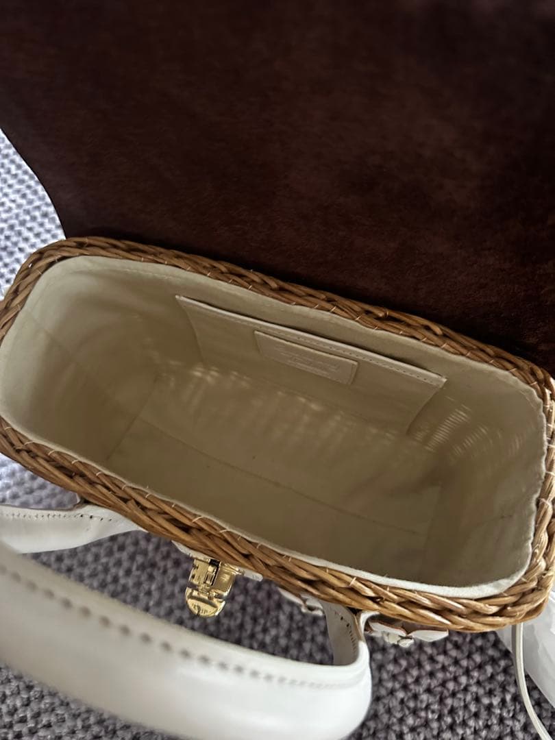 限定デザインカービングトライブス ラタン マエストラ 2WAYショルダー