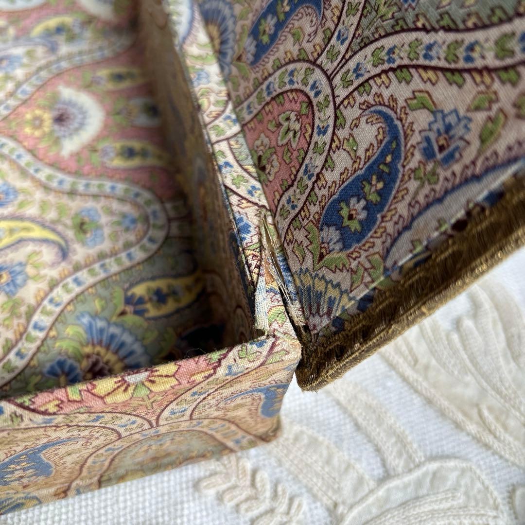 フランスアンティーク ミニョネットとレース、布花 カルトナージュ box