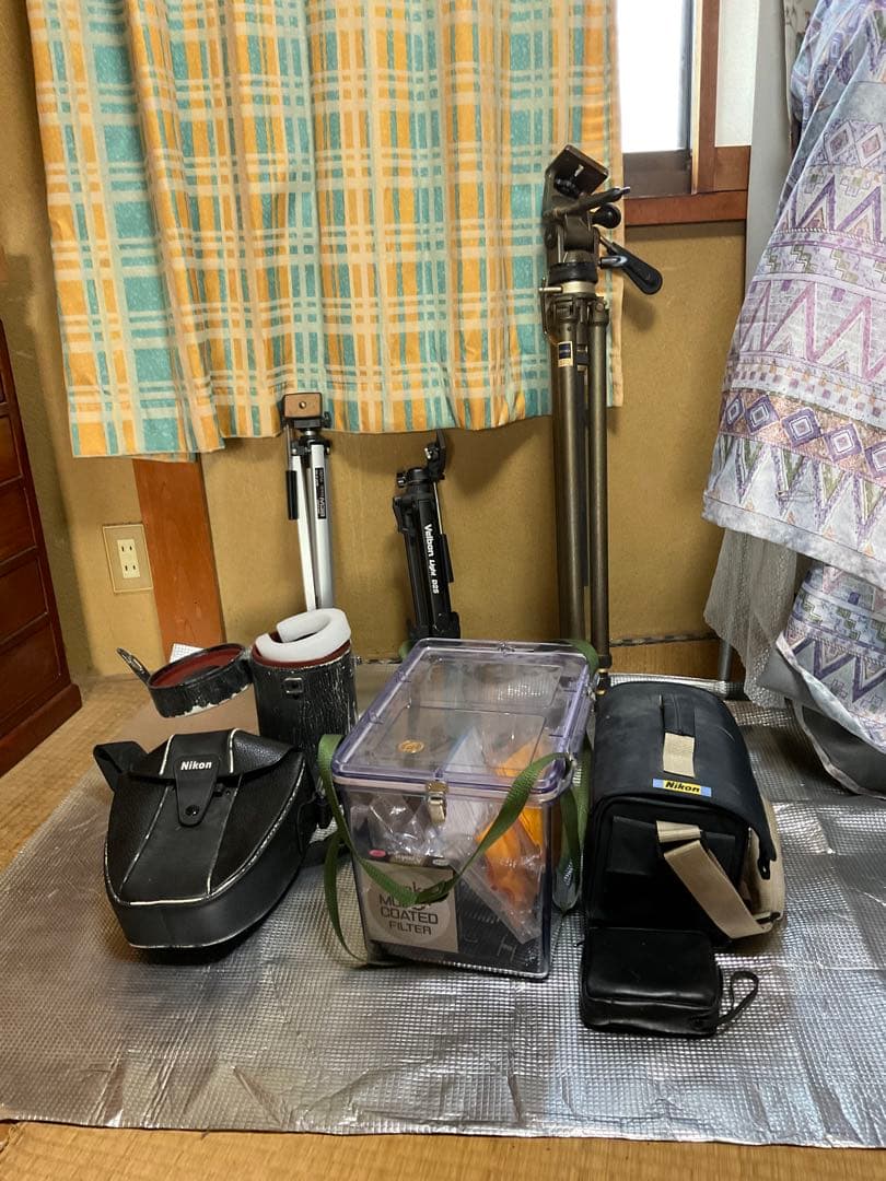 Nikon F4 ・AF NIKKOR ED 80〜200mm 1：2.8D 。