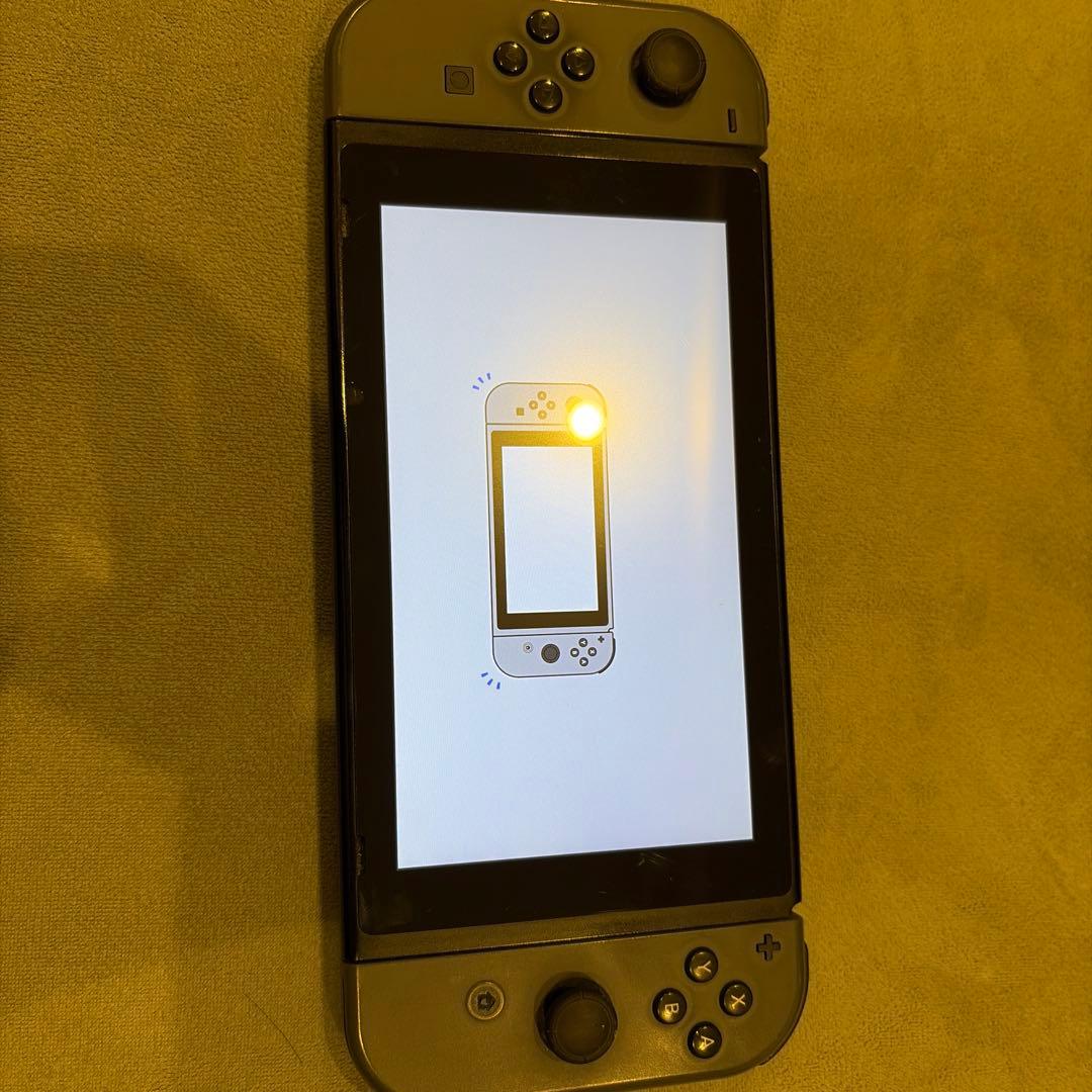 Nintendo Switch 本体 + 付属品(ジャンク扱い) 箱無し Nintendo (ニンテンドー) Nintendo Switch 箱無し 内部ゴミ有 HAC-001