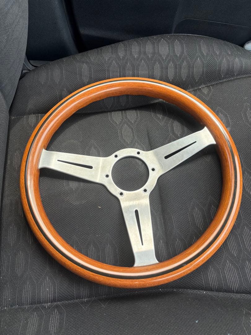 【当時物！】ナルディ ウッド 33パイ ナルディ ウッド クラシック 33パイ NARDI 正規品ステアリング - メルカリ