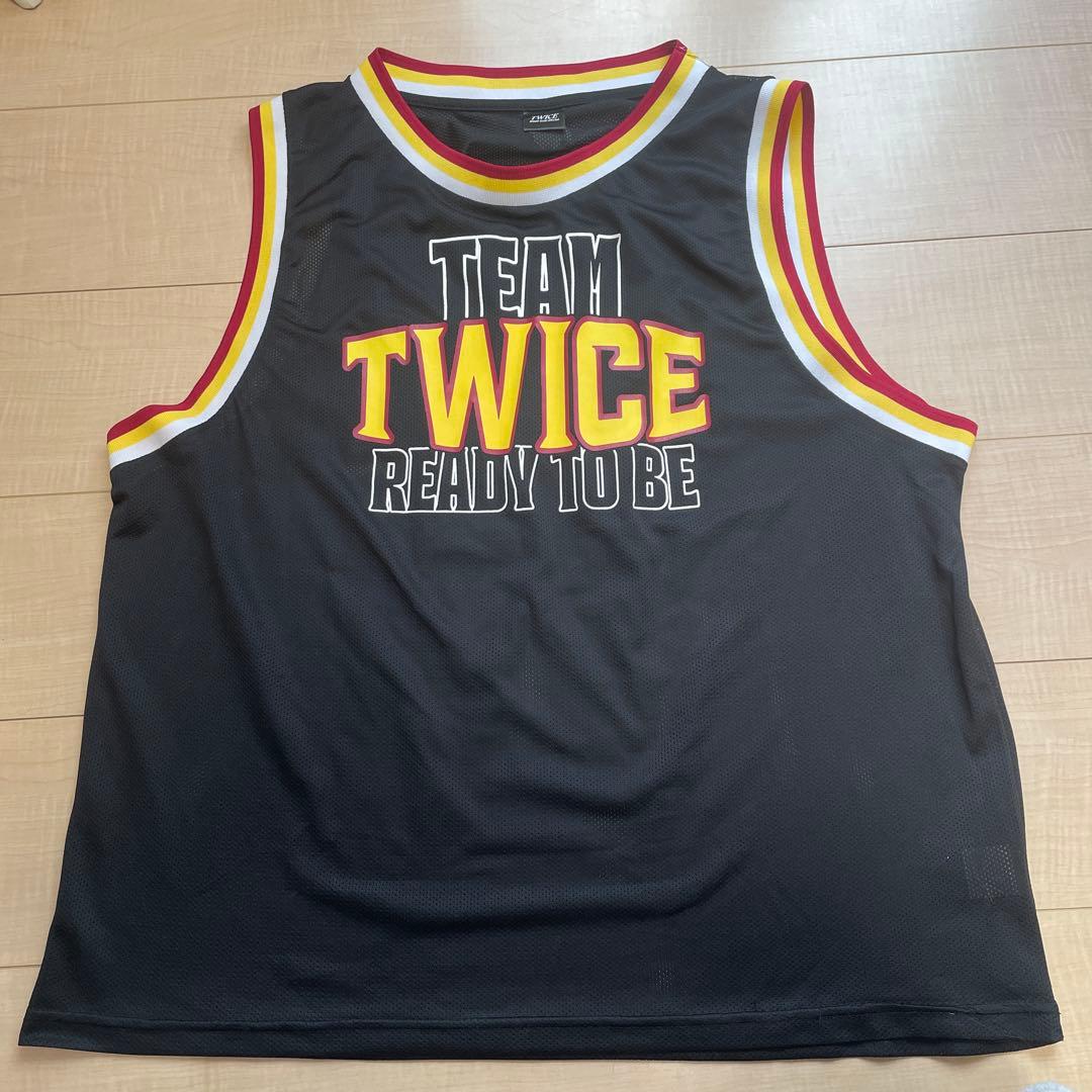 TWICE サナ ユニフォーム - メルカリ