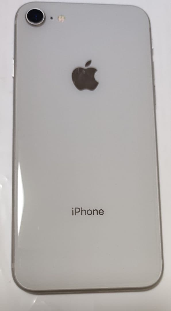 iPhone 8 シルバー 64 GB SIMフリー - メルカリ