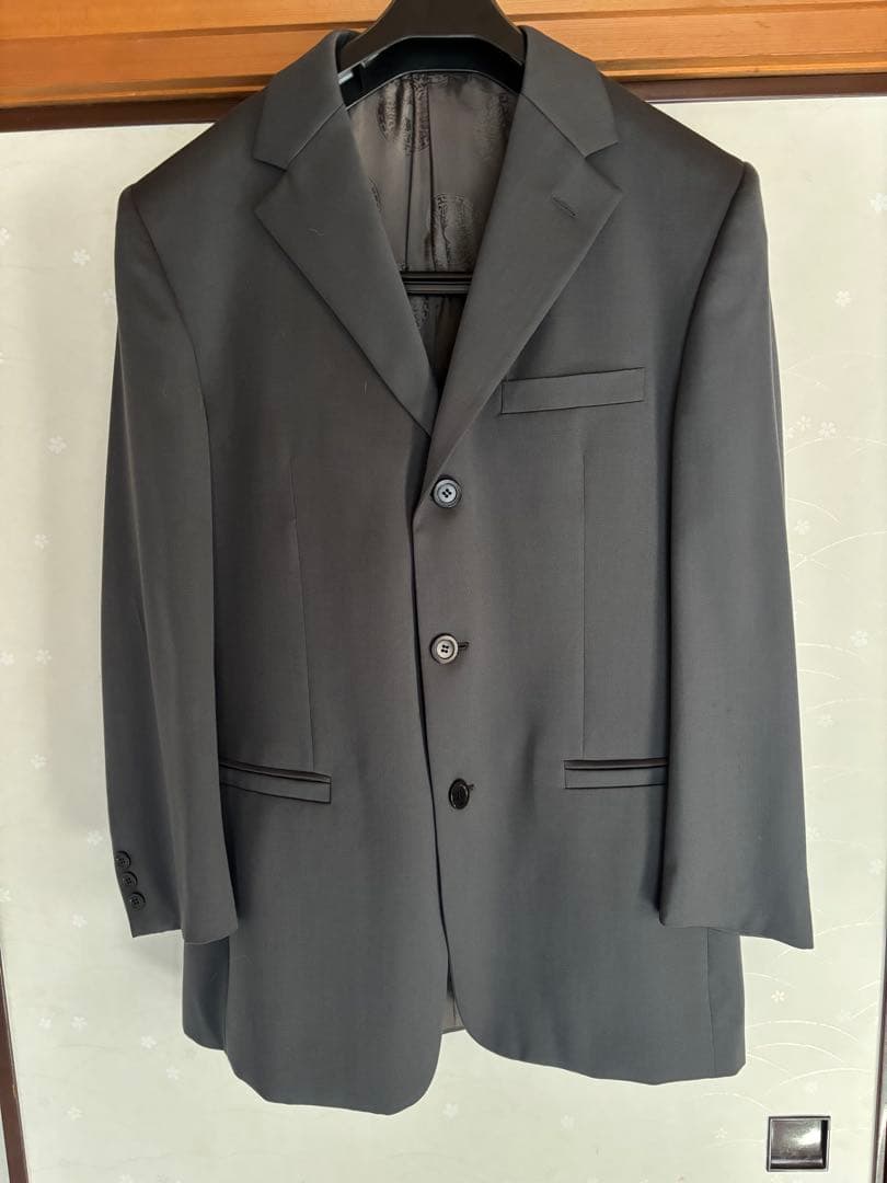 ベルサーチ　セットアップスーツ　イタリア製 楽天市場】ヴェルサーチ VERSACE メンズ スーツ セットアップ フラップ