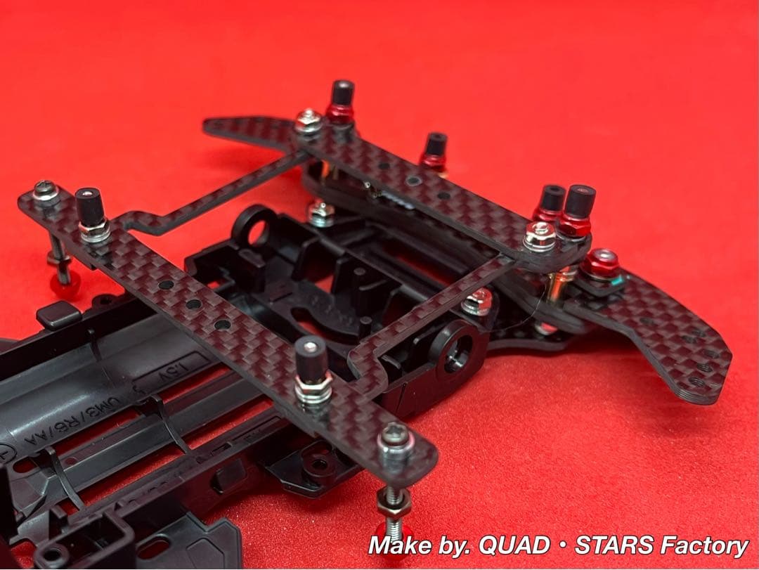 ミニ四駆・VZ用】2軸ATピボットバンパー＋フロント提灯 2022／カーボン