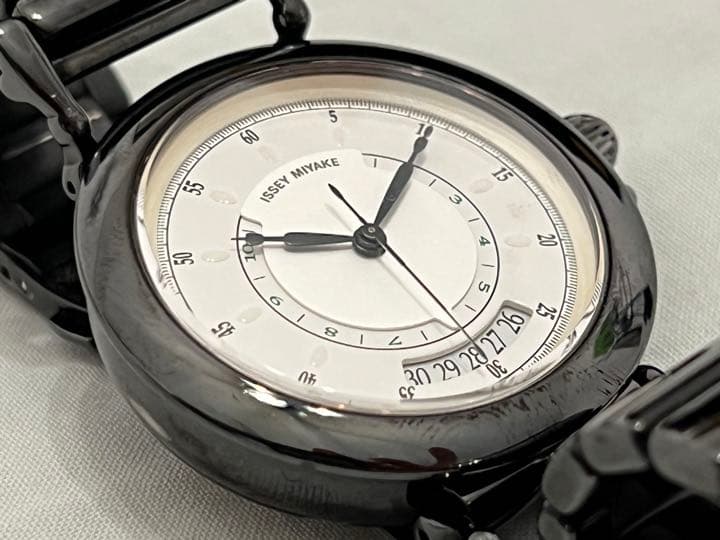 ISSAY MIYAKE イッセイミヤケ insetto 腕時計 山中俊治 - メルカリ