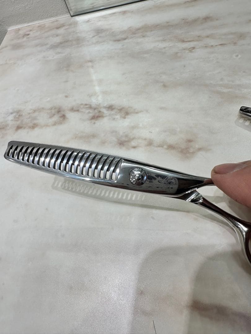 REI-20FD セニングシザー ケース付き - メルカリ