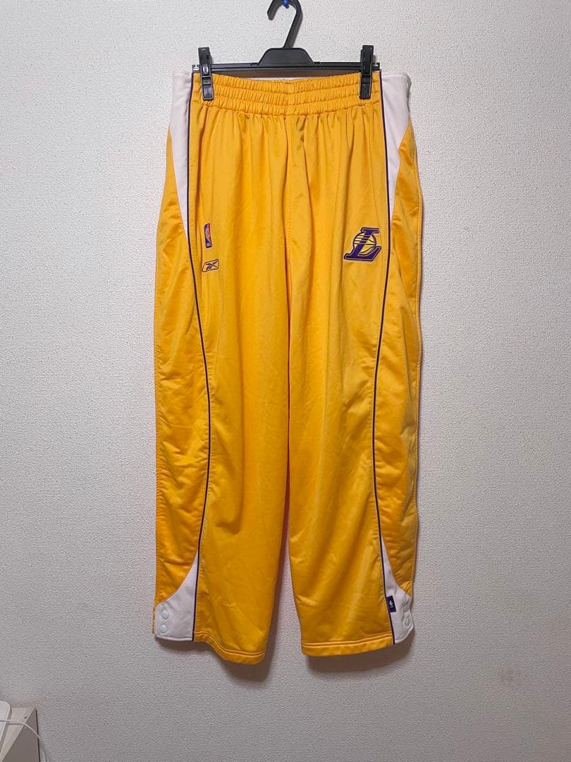 レイカーズ　ウォームアップパンツ　XL レイカーズ ウォームアップパンツ リーボック NBA パープル イエロー
