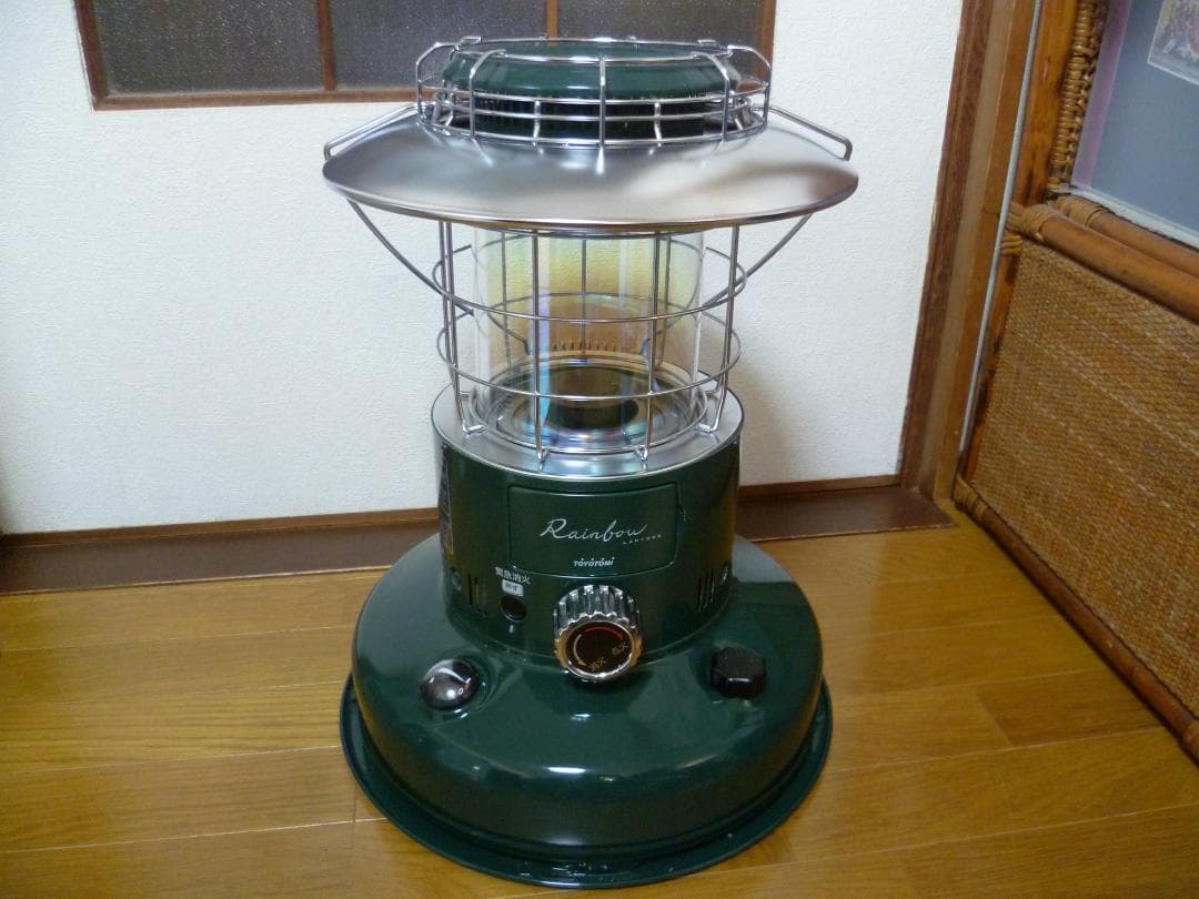 TOYOTOMI トヨトミ レインボーランタンストーブ RL-250 21　美品 TOYOTOMI（トヨトミ） 対流形石油ストーブ タンク4.9L ランタン調