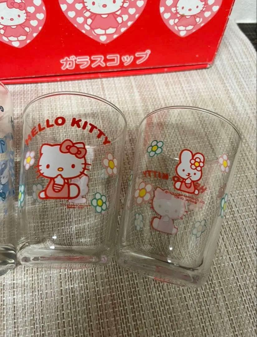 ハローキティ ガラスコップ 5コ 2001年 2007年 - メルカリ