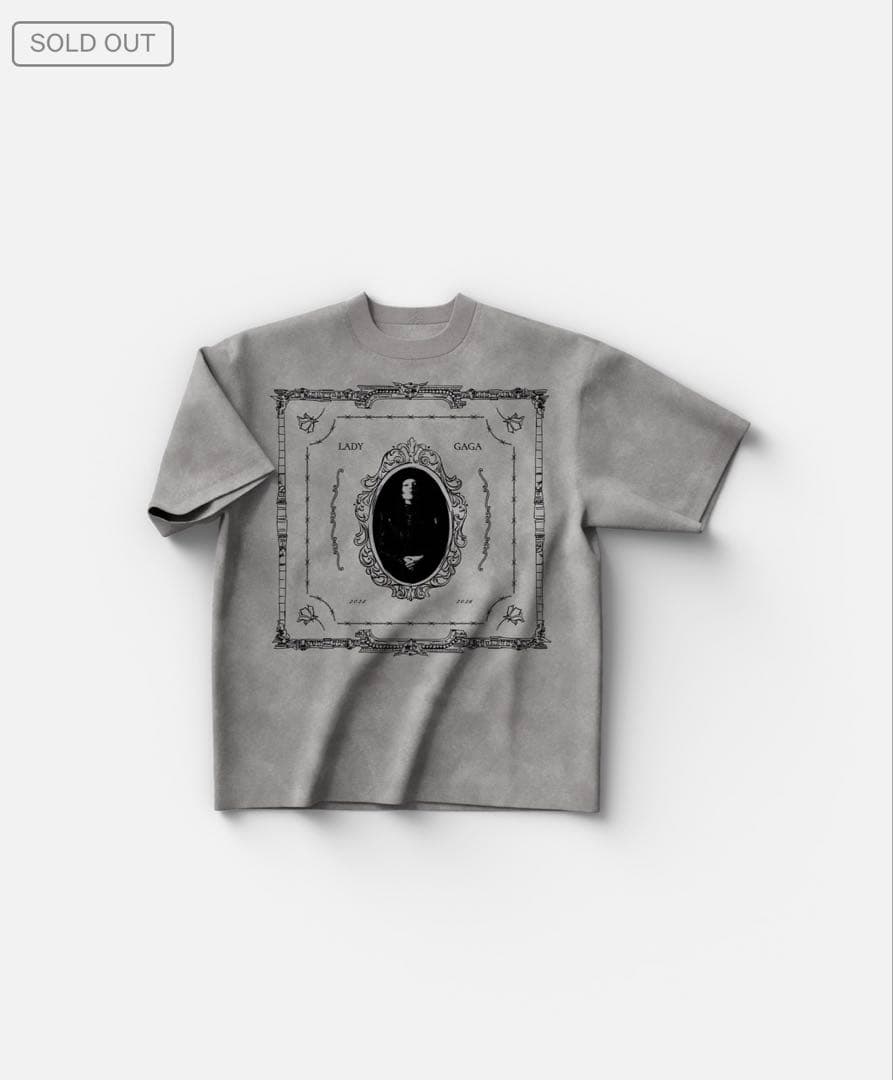 新品)レディーガガ VIPGOLD 最前列 Tシャツ S〜最安値〜 - メルカリ