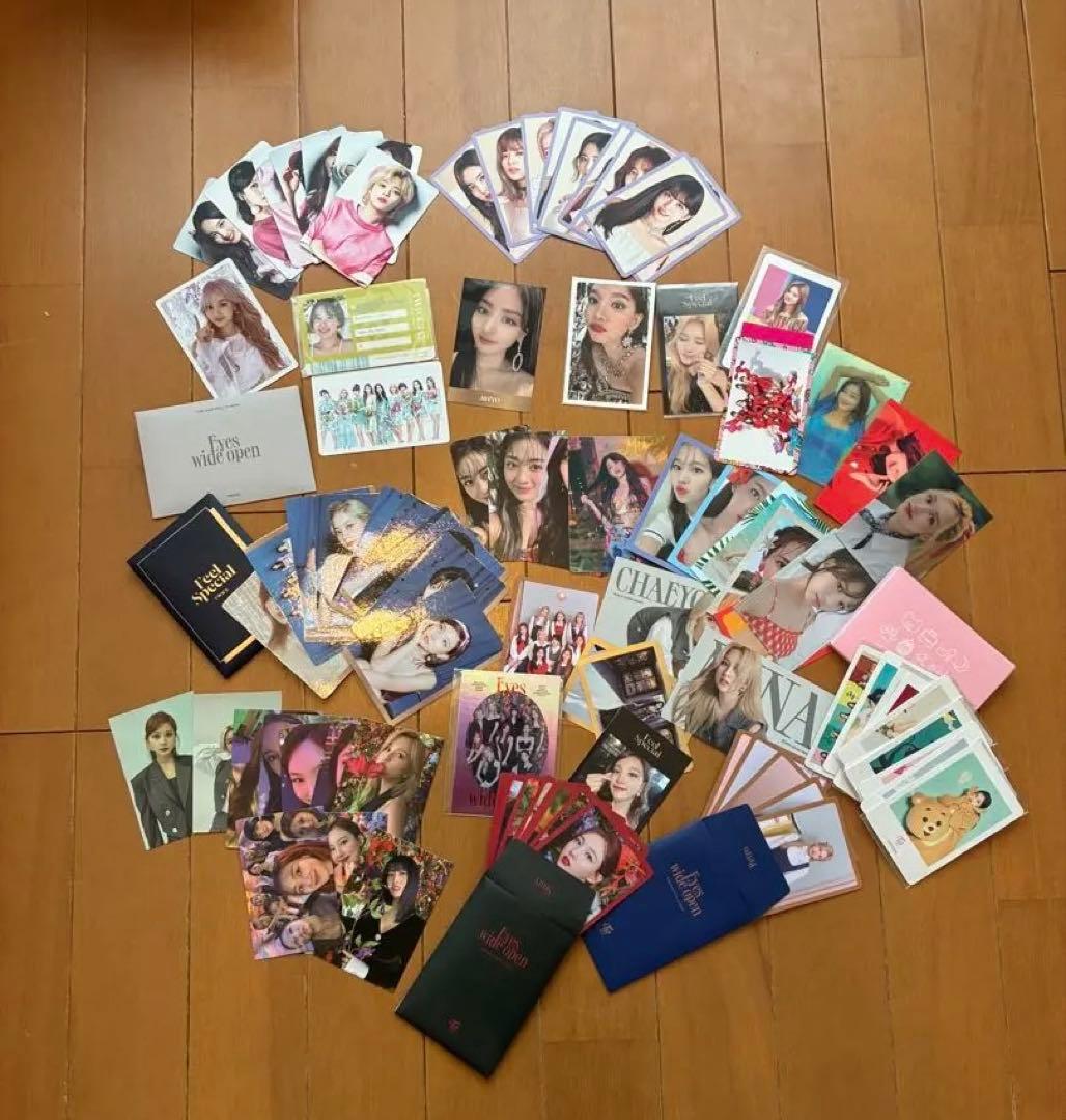 TWICE アルバム CDまとめ売りトレカ付き - メルカリ