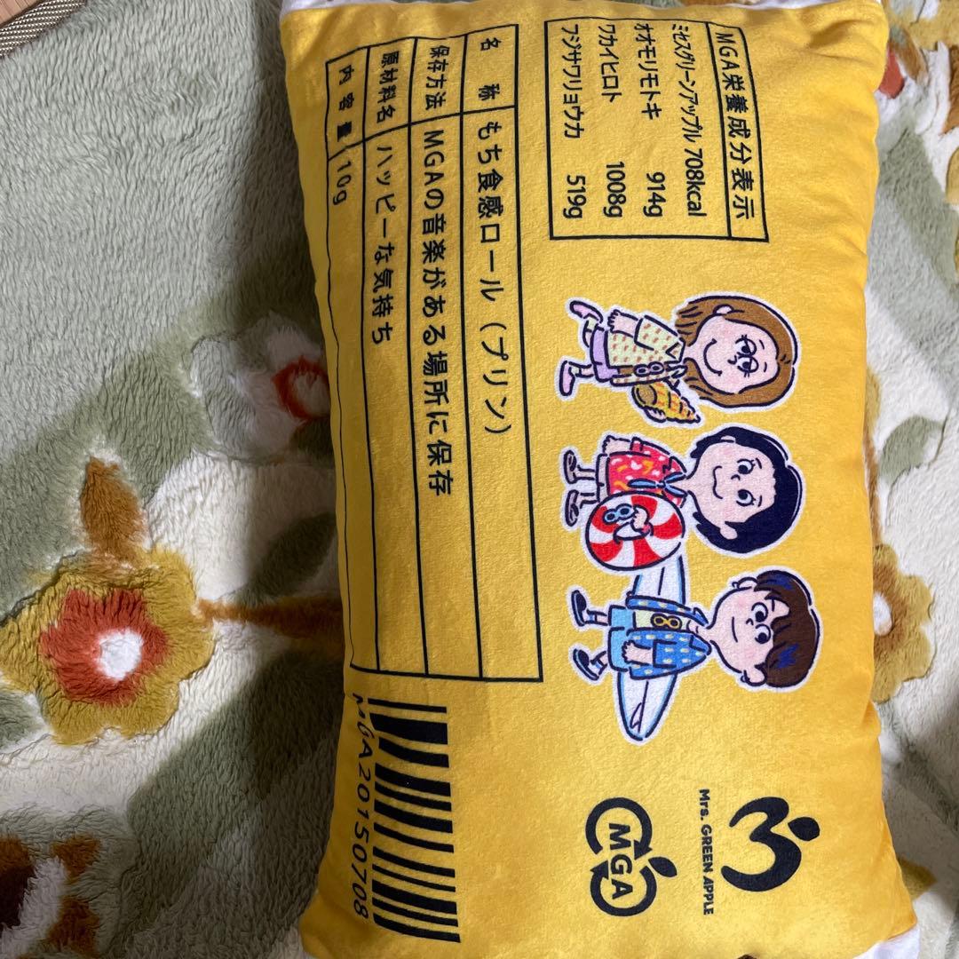 ミセス ローソン受注生産コラボ クッション3個 - メルカリ