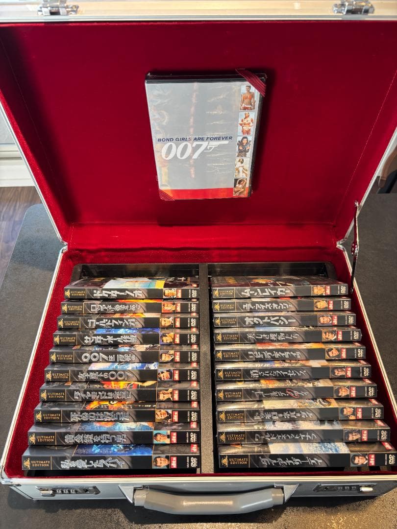 【週末値下げ】【レア品】007/アルティメットDVD BOX (限定生産)