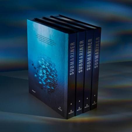 初版限定 ROLEX OYSTER PERPETUAL SUBMARINER 本 - メルカリ