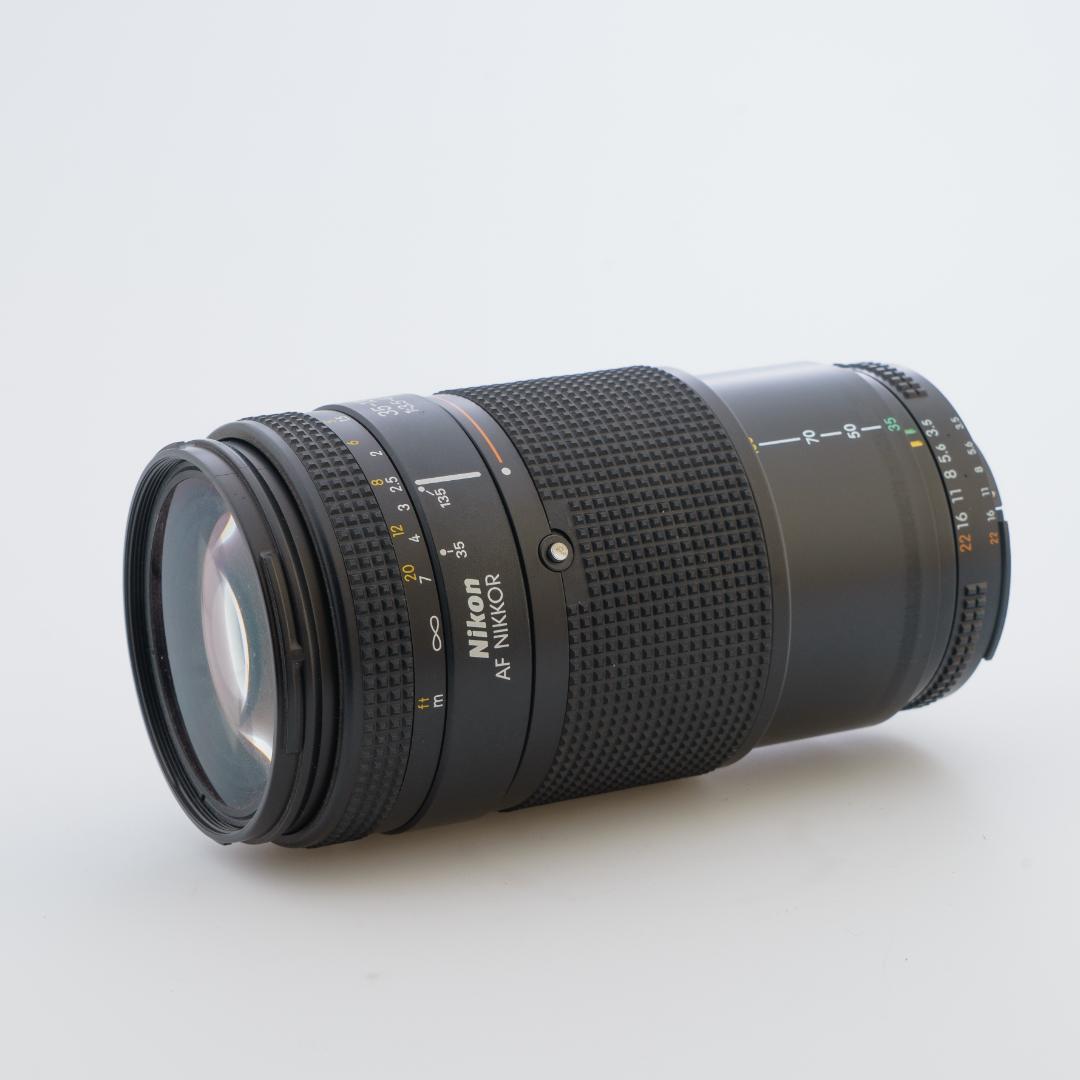 Nikon ニコン AF 35〜135mm f/3.5〜4.5 NEW Revisão Nikon AF Nikkor 35-135mm 1: 3.5-4.5 (MKII) | Feliz
