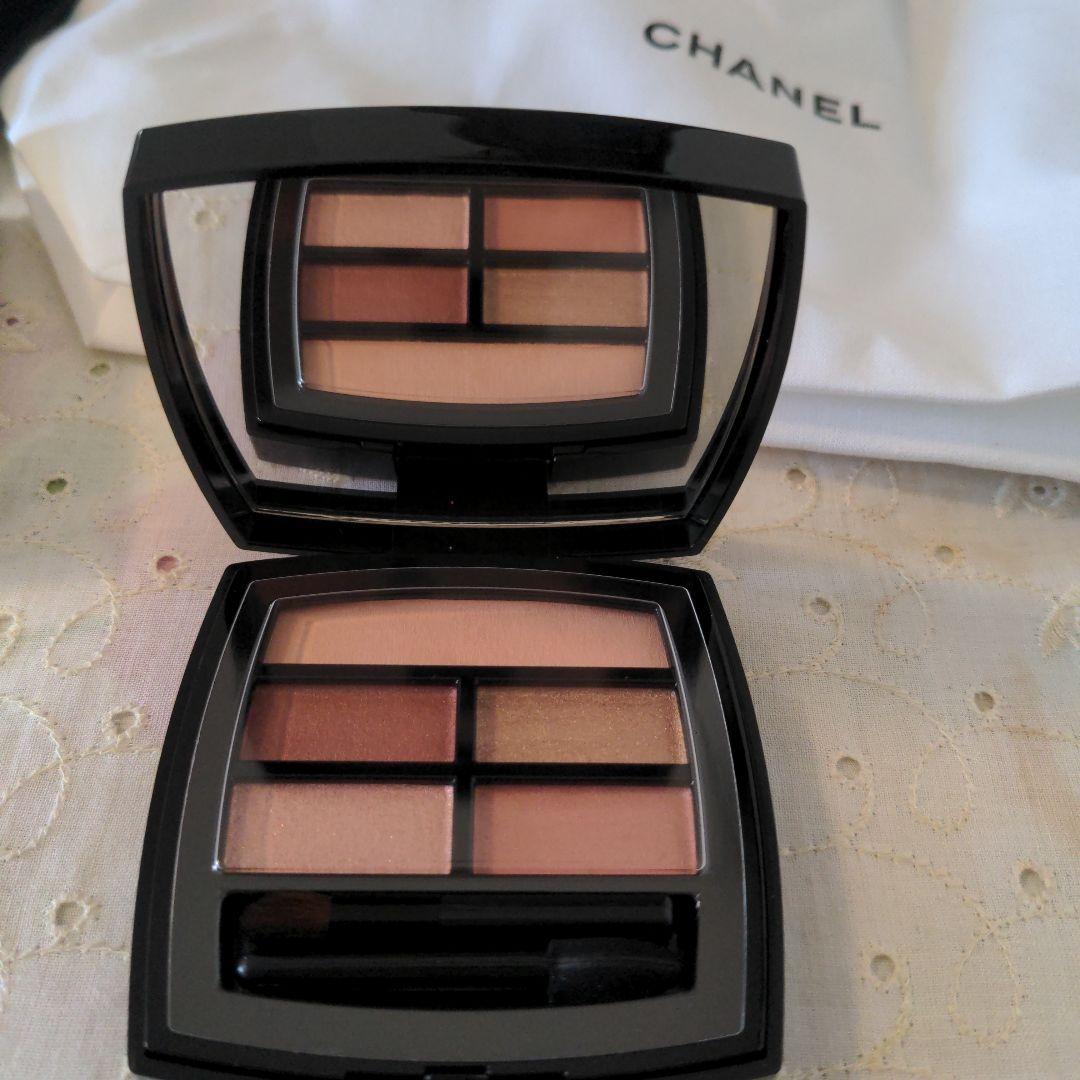 MN様　新品未使用CHANEL LES BEIGES アイシャドウパレット シャネル アイシャドウ レ ベージュ パレット ルガール 5色 ウォーム