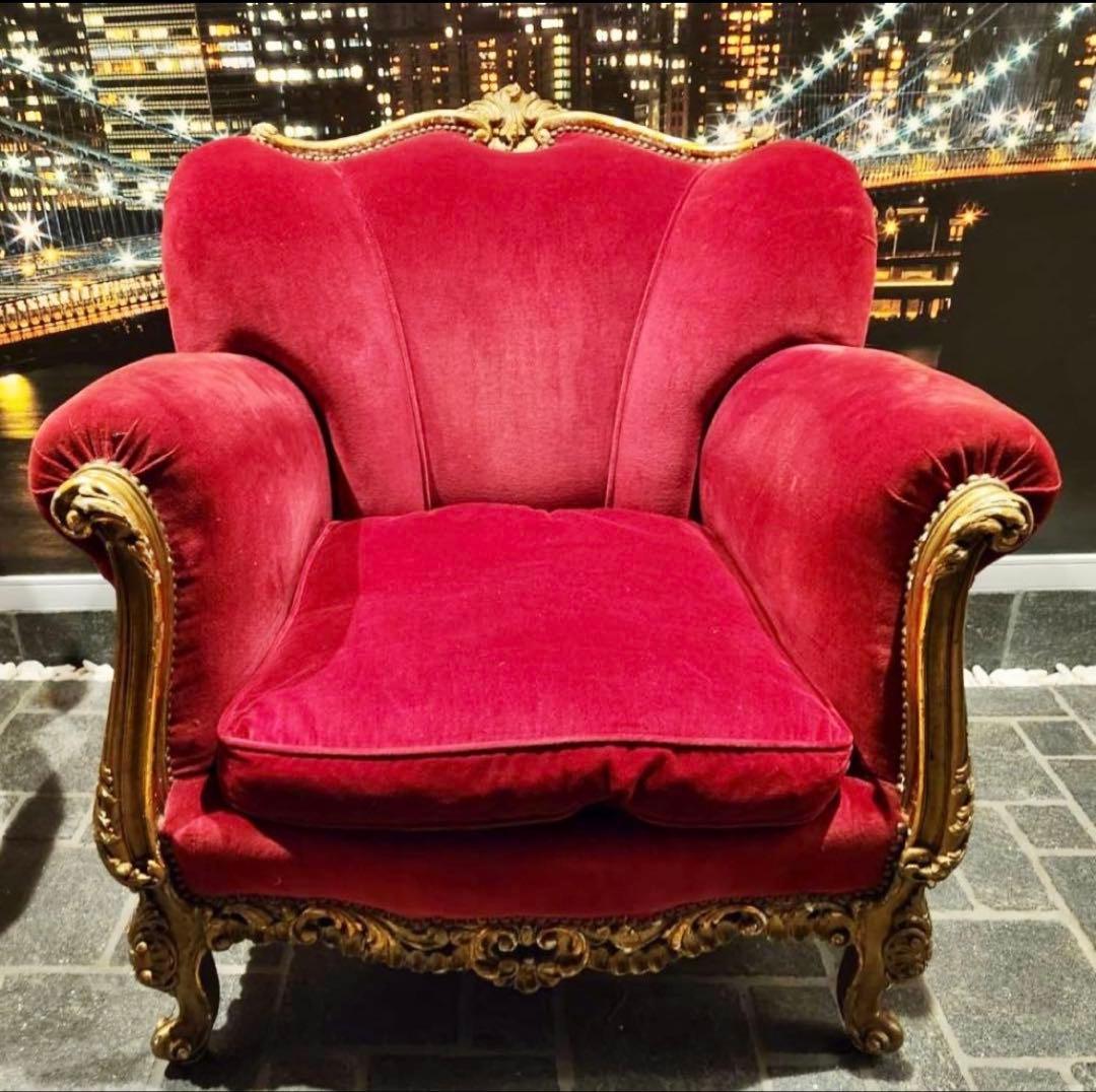 アンティーク調　シングルソファ エンペラーズチェア　ロココ　彫刻 アンティーク アームチェア ロココ調 シングルソファ ソファー 肘掛け