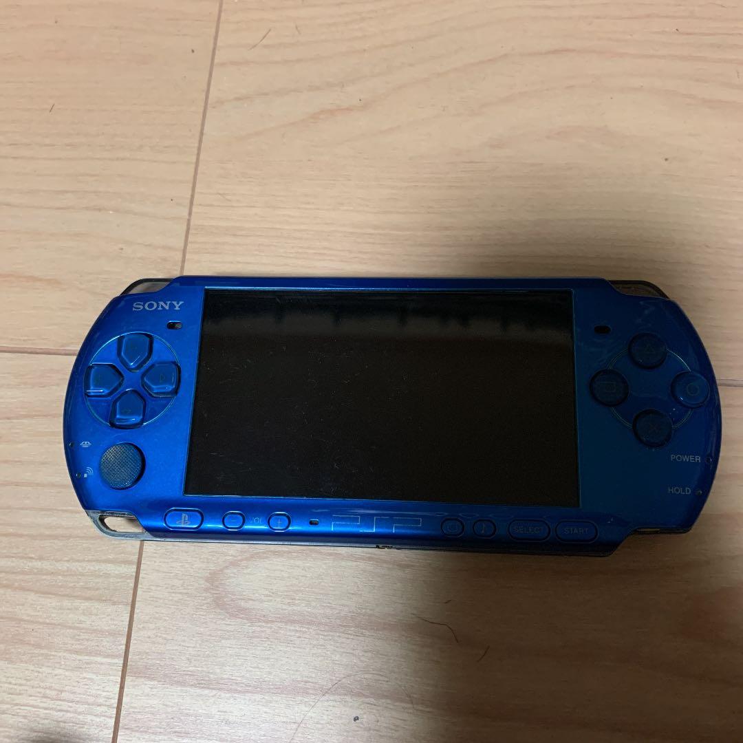 PSP カセット充電器付き PSP 充電アダプタ ケーブル ストレート 2m CW-234 : AKROS 懐中電灯