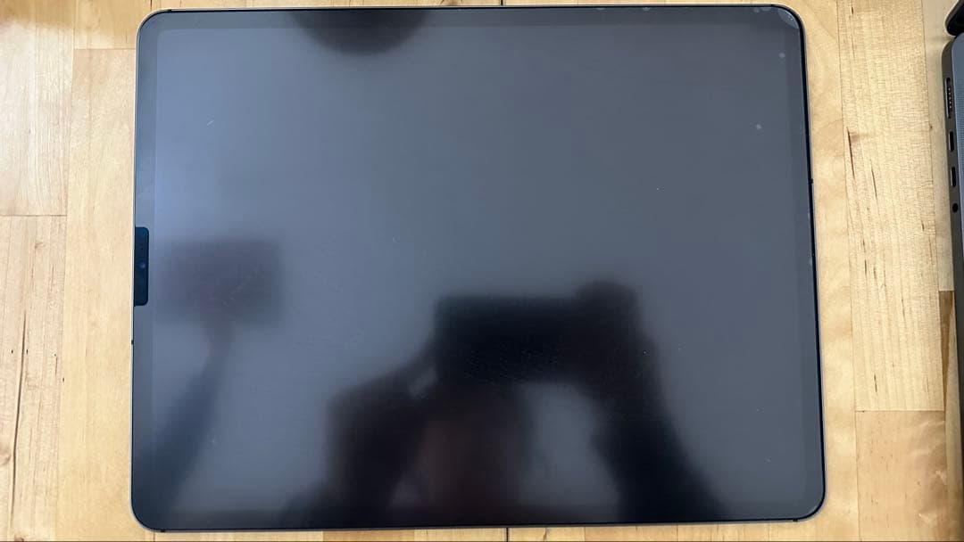 iPad pro 12.9インチ　第4世代　cellularモデル l_K0001243634.jpg