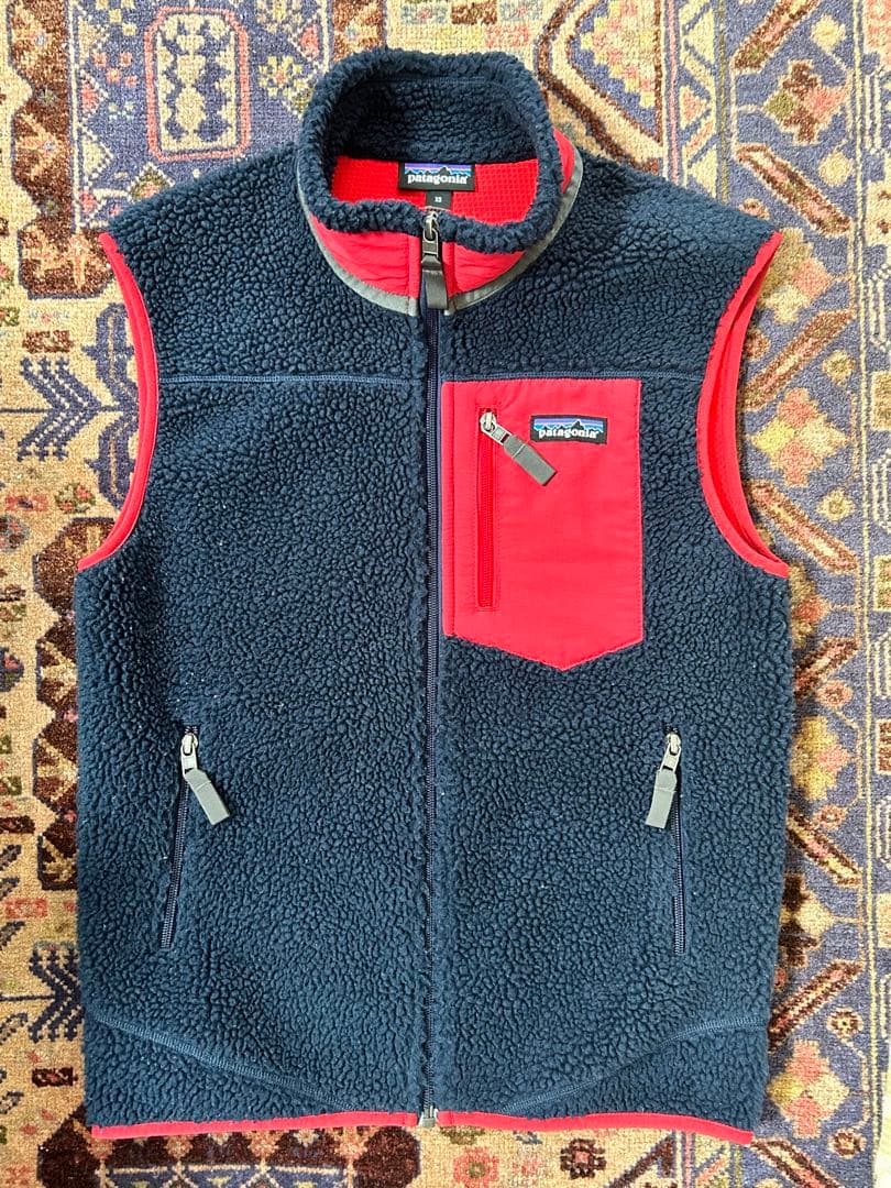 Patagonia レトロX ベスト ネイビー/レッド - メルカリ
