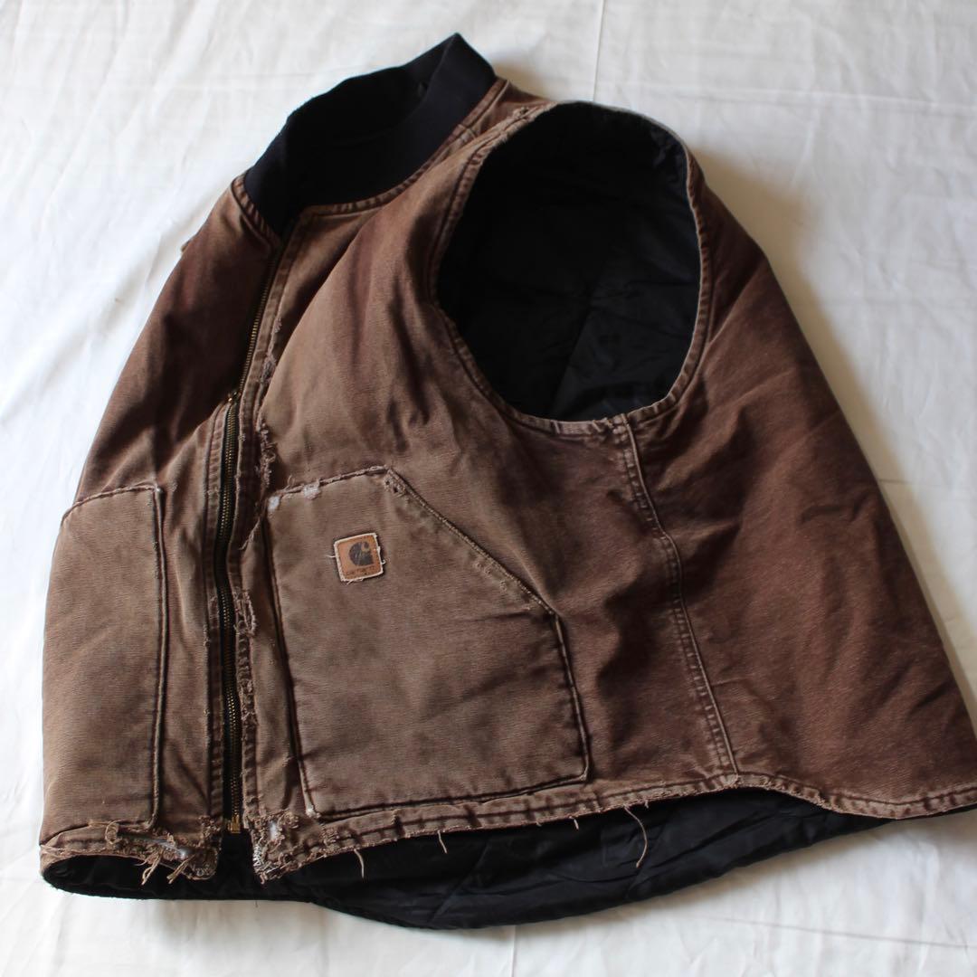 鬼雰囲気•USA製 Carhartt ダックベスト VO2 DKB 2XL 名作 - メルカリ