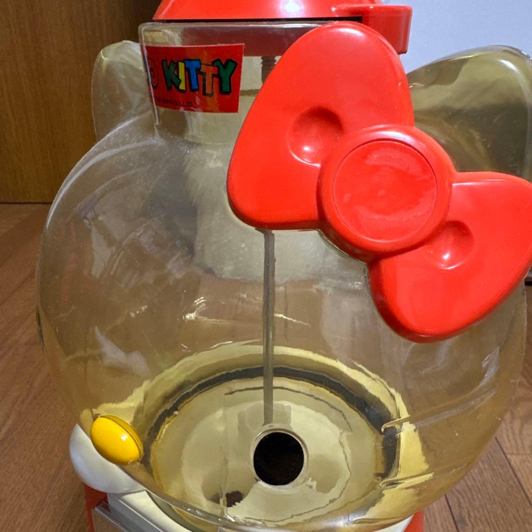 鍵付き】ガムボールマシーン ハローキティ 激レア品 - メルカリ