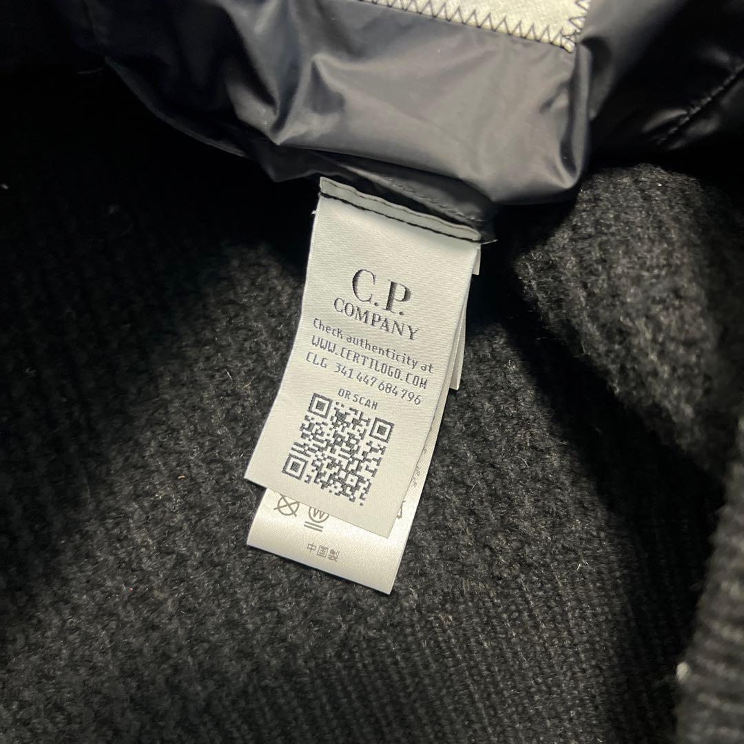 C.P.COMPANY 袖ニット　ダウンジャケット