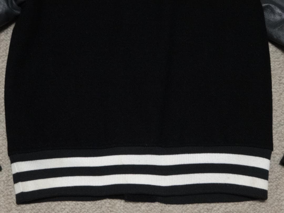 名作 エクストララージ シカゴ・カブス パロディー スタジャン 黒