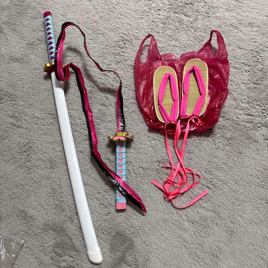 こゆき様　3点セット　鬼滅の刃　甘露寺蜜璃　武器2点、草履セット 鬼滅の刃 DX日輪刀～甘露寺蜜璃～ | 鬼滅の刃｜バンダイ公式サイト