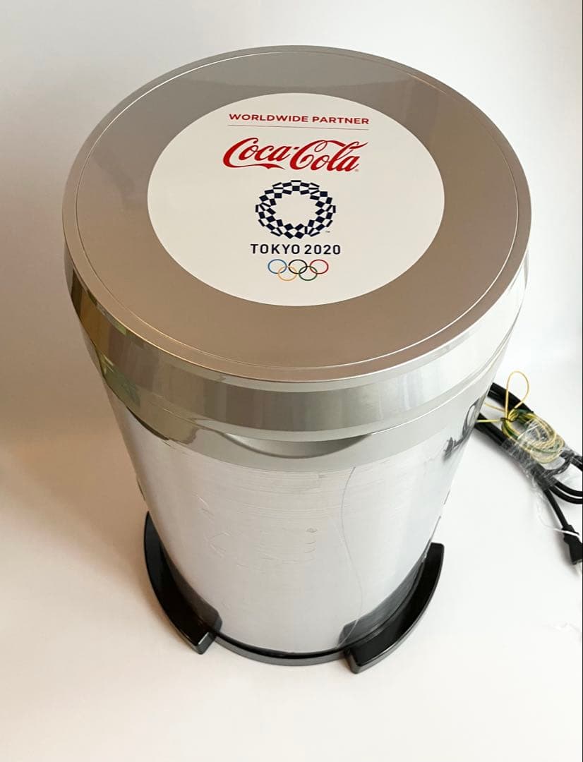 Coca-Cola 東京2020オリンピック 冷蔵庫　コカコーラ　アイスコールド いよいよ3年後に迫った東京2020オリンピックに向けて、東京2020