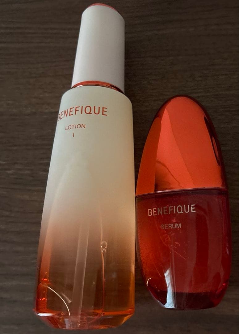 ベネフィークセラムとローションⅠのセット 幸せホルモンセロトニンを分泌させる美容液の限定キットで新