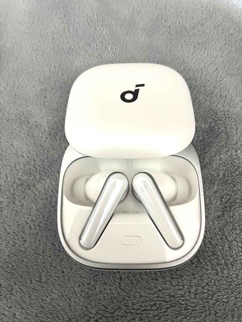 Anker soundcore liberty5 ホワイト 保証レシート有り - メルカリ