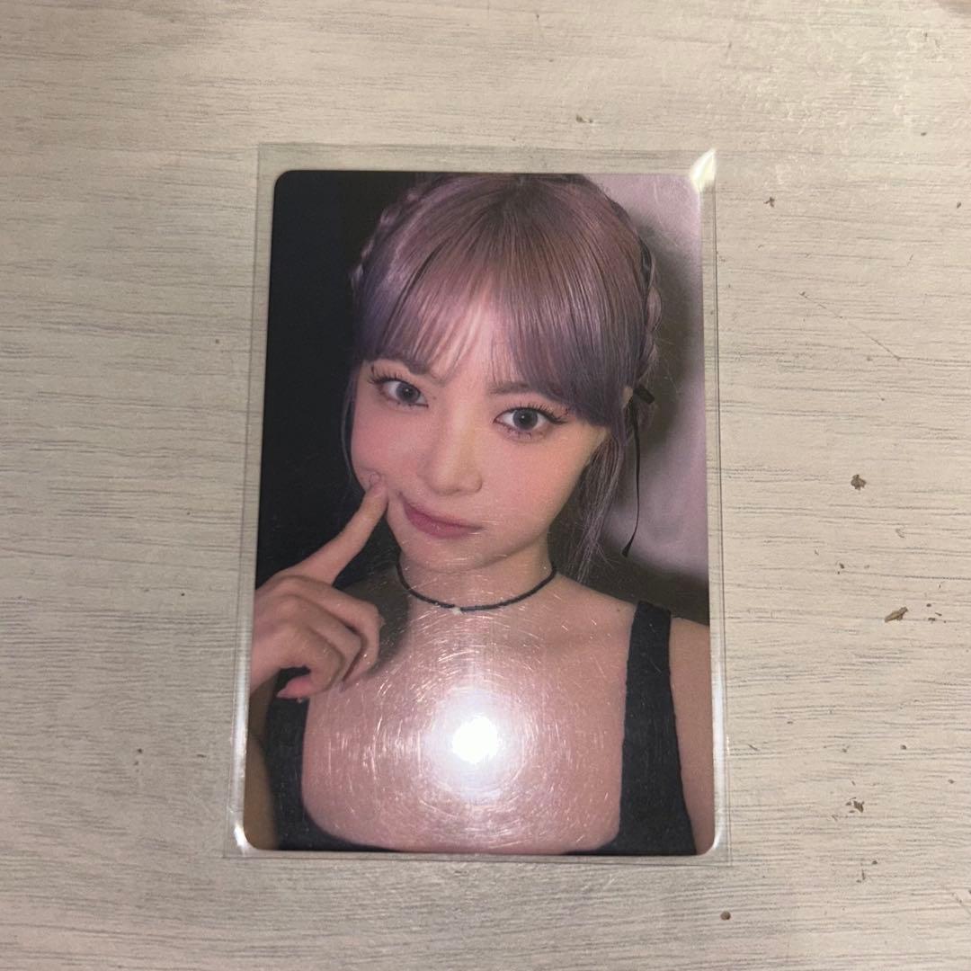 ルセラフィム LESSRAFIM ウンチェ EASY ラキドロ 中華トレカ - メルカリ