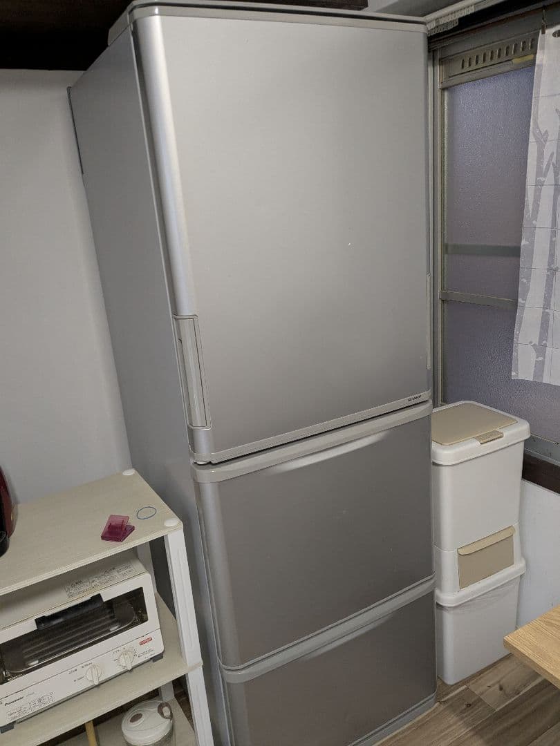 シルバー 冷蔵庫 上冷凍・下冷蔵 楽天市場】冷蔵庫（冷凍室位置上）（冷蔵庫・冷凍庫｜キッチン家電