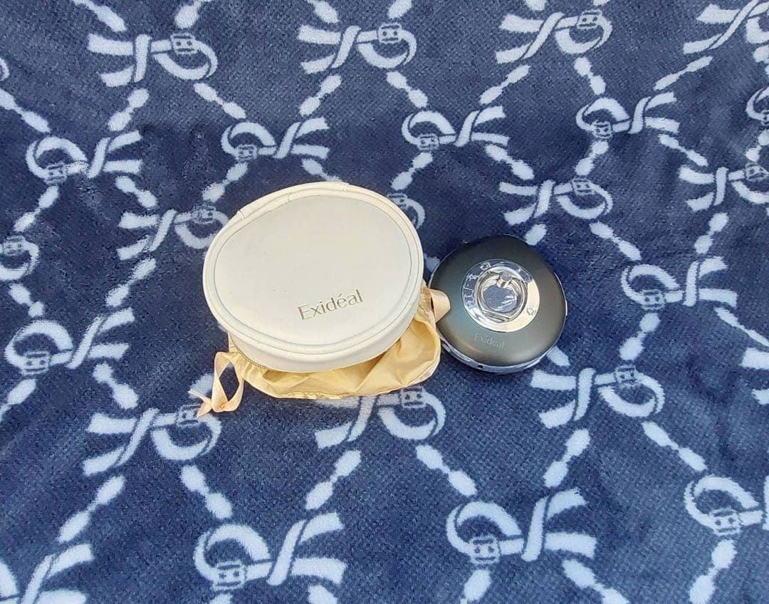 Exideal LED美顔器 ポーチ付き LED美顔器 Exideal (エクスイディアル) ホワイト | 大阪府摂津市